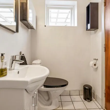 度假居 Beautiful In With Wifi *