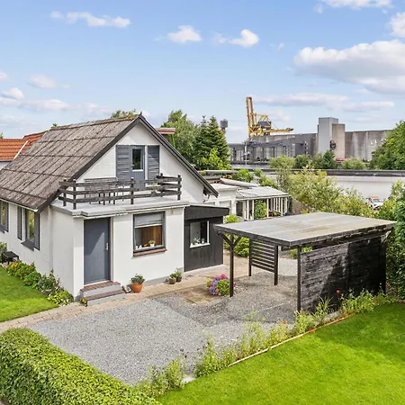 Beautiful In With Wifi Holiday home